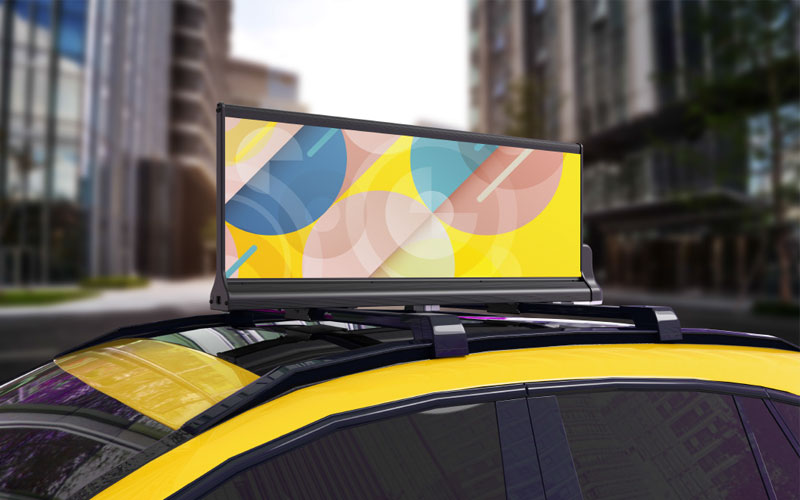 LED ekran na taksi vozilu u Zagrebu